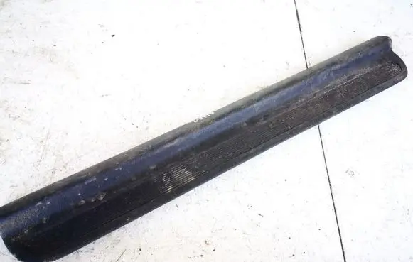 Chrysler Neon I Front sill trim cover 4620976au