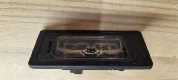 Audi Q7 4M Number plate light 5NA943021