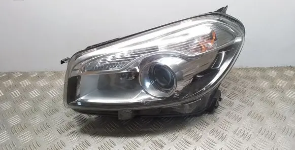 Nissan Qashqai Headlight/headlamp 26060BR00B