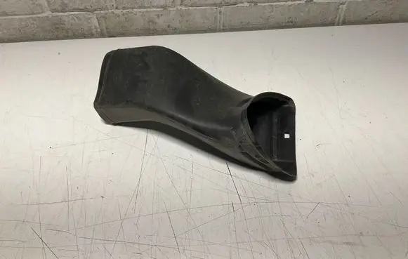 BMW 5 E60 E61 Brake cooling air channel/duct 7896587 11460913