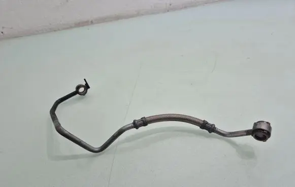 Volvo V40 Turbo turbocharger oiling pipe/hose 9686668880D