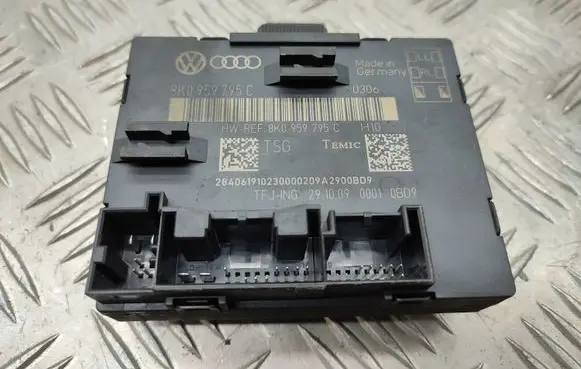 Audi Q5 SQ5 Door control unit/module 8K0959795C