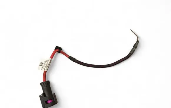 BMW X1 F48 F49 Positive cable (battery) 8628634