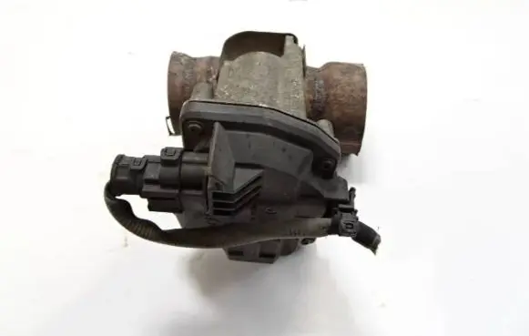 Mercedes-Benz B W246 W242 Throttle valve 147B08010R 261C2131584