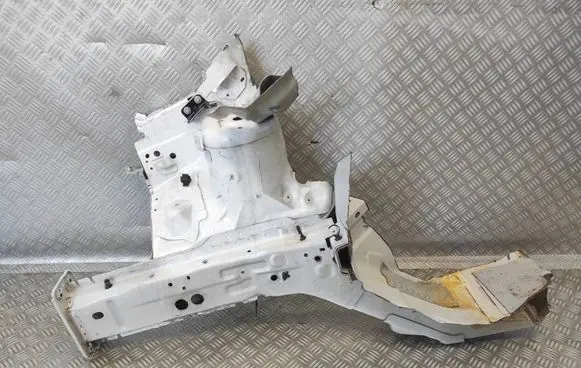 Front quarter panel