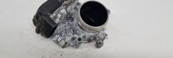 Audi Q3 8U Throttle valve 03L128063T