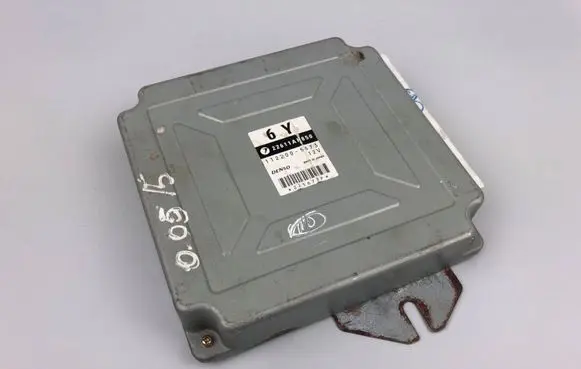 Subaru Outback Engine control unit/module 22611AH850