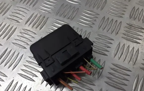 Renault Scenic II - Grand scenic II Relay mounting block BRAK