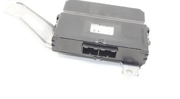 Toyota Yaris XP210 ABS control unit/module 8963052090