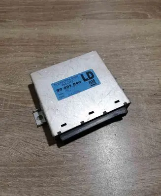 Opel Omega B1 Other control units/modules 90491840 0623183