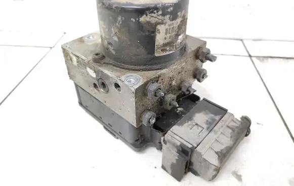 Ford Focus ABS Pump 98AG2M110CA 10094801053