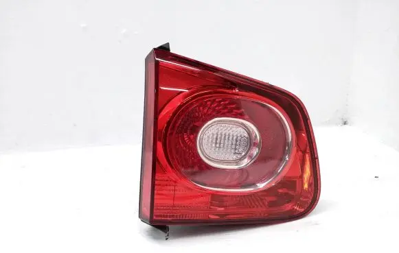 Volkswagen Tiguan Tailgate rear/tail lights 5N0945093C