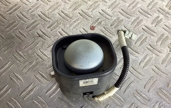 Lexus GS 250 350 300H 450H Alarm system siren 37110SCAE012M1