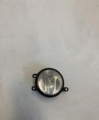 Toyota Avensis T250 Front fog light 89206391 812200D041