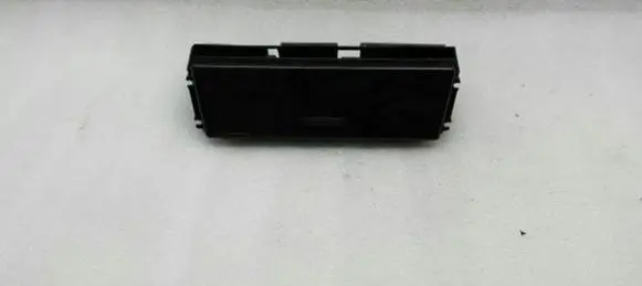 BMW 6 E63 E64 Ashtray (front) 7114939