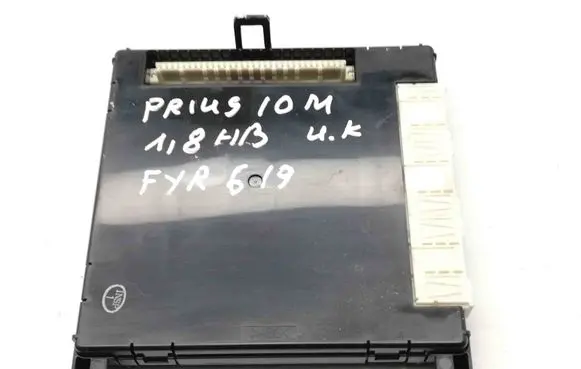 Toyota Prius (XW30) Other devices 8922147150