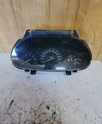 Ford Fiesta Speedometer (instrument cluster) 96F8108380A