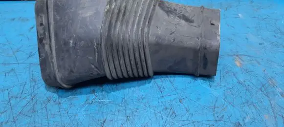 Volvo V60 Air intake hose/pipe
