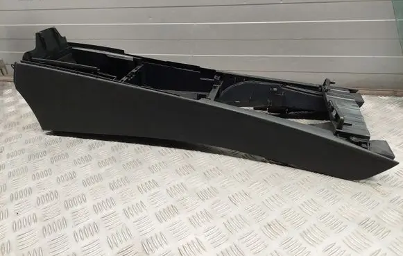 Mercedes-Benz E C207 W207 Center console A2046800150