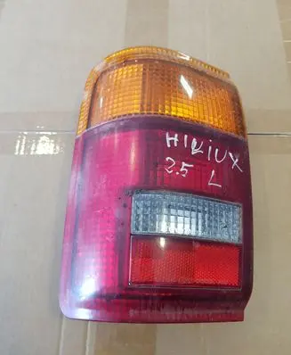 Toyota Hilux (N140, N150, N160, N170) Rear/tail lights 3308910L