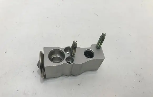 Citroen C5 X Air conditioning (A/C) expansion valve PL246001 HFO1234YF 22792H05