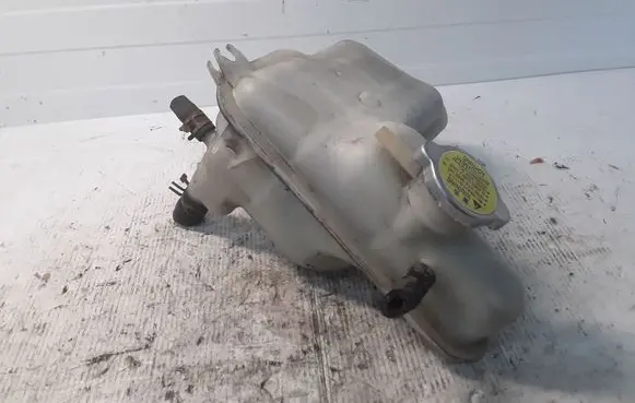 Citroen C-Crosser Coolant expansion tank/reservoir NOCODE