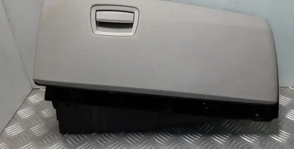 BMW 7 F01 F02 F03 F04 Glove box set 9112164 51459112164 51169143941