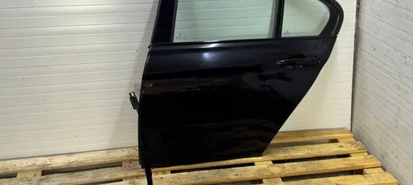 BMW 3 F30 F35 F31 Rear door DRZWILTF30475