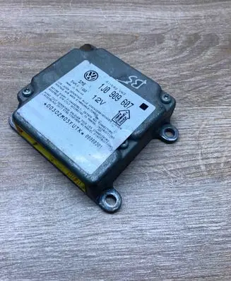 Volkswagen PASSAT B5 Airbag control unit/module 1J0909607 5WK4199