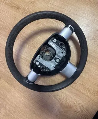 Volkswagen New Beetle Steering wheel
