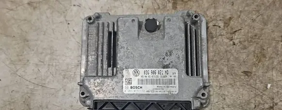 Volkswagen Touran I Engine control unit/module 03G906021ND 03G906021AB 0281015172