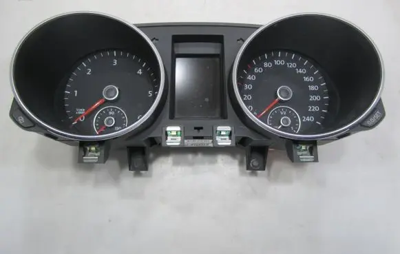 Volkswagen Golf VI Speedometer (instrument cluster) 5K0920860J VDD0241604 1019011801