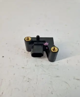 BMW 5 E60 E61 Airbag deployment crash/impact sensor 6977398