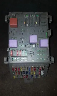 Renault Laguna I Fuse box set 7703297843a