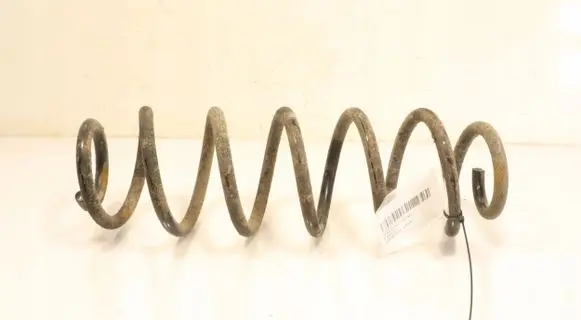 Skoda Octavia Mk3 (5E) Coil spring/strut mount 
