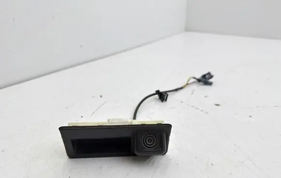 Seat Alhambra (Mk2) Tailgate handle with camera 5N0827566A
