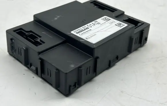 Nissan X-Trail T31 Comfort/convenience module 284B2BR01A 5WK50367 55ANUU