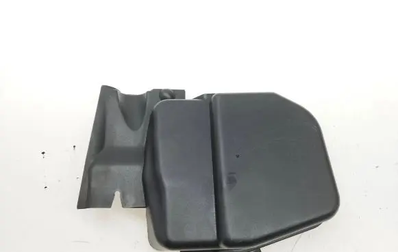 BMW 1 E81 E87 Other engine bay part 15677210 6925017
