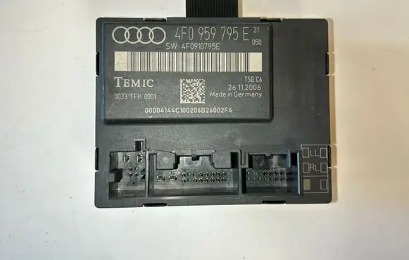 Audi A6 S6 C6 4F Door control unit/module 4F0959795E