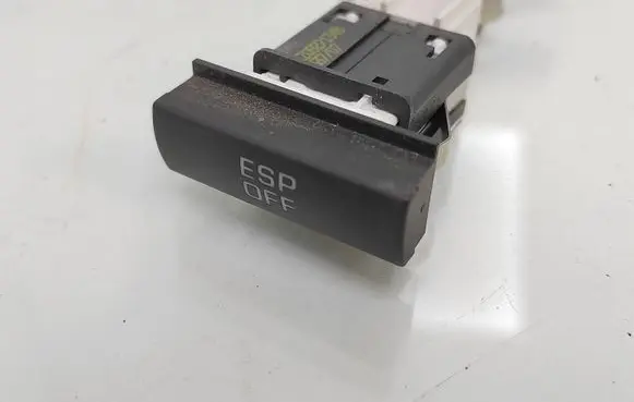 Skoda Octavia Mk2 (1Z) ESP (stability program) switch 1Z0927134B 33707