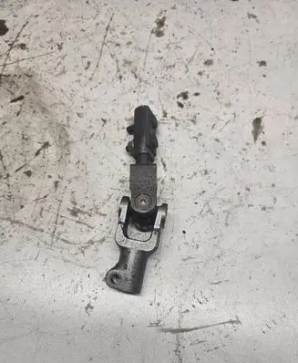 Volkswagen Golf III Steering column universal joint 