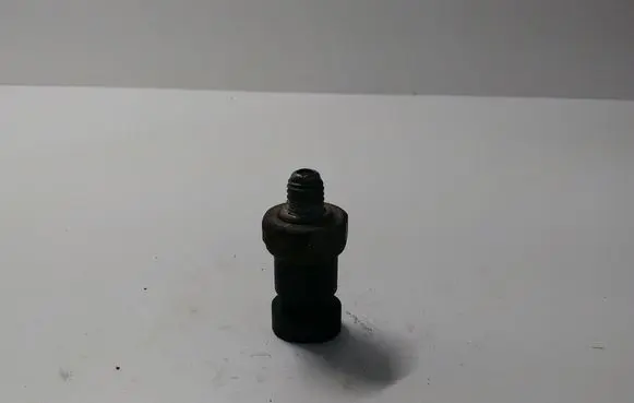 Opel Astra G Oil pressure sensor 24577642