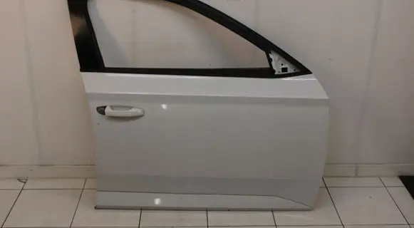 Skoda Superb B8 (3V) Front door 