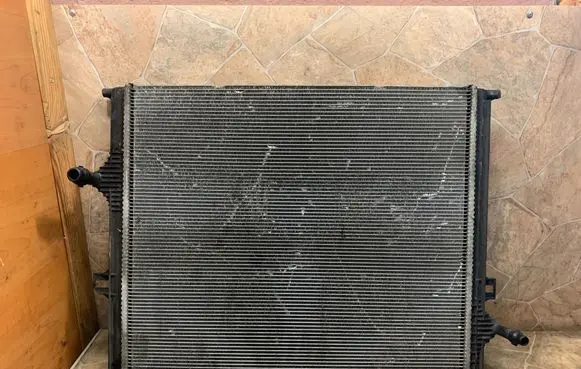 BMW 3 F30 F35 F31 Coolant radiator 8625430