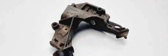 Peugeot Partner Engine mounting bracket 9635969880