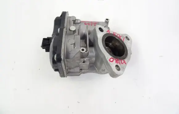 Nissan Qashqai EGR valve H8201143495 147109074R