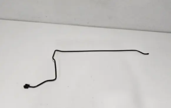 Engine coolant pipe/hose