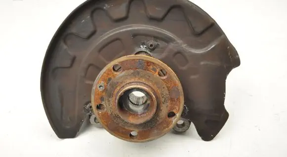 Volkswagen Golf VII Front wheel hub spindle knuckle 