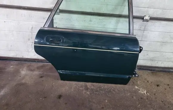 Jaguar XJ X300 Rear door