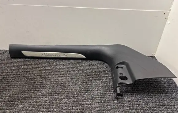 Porsche Macan (95B) Front sill trim cover 95B863484L T95B175